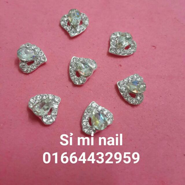 Khay đá hình gắn móng da dạng mẫu mã, ánh màu hàng đẹp.. các kiểu hình mẫu đối xứng cực Đẹp cực sang trọng