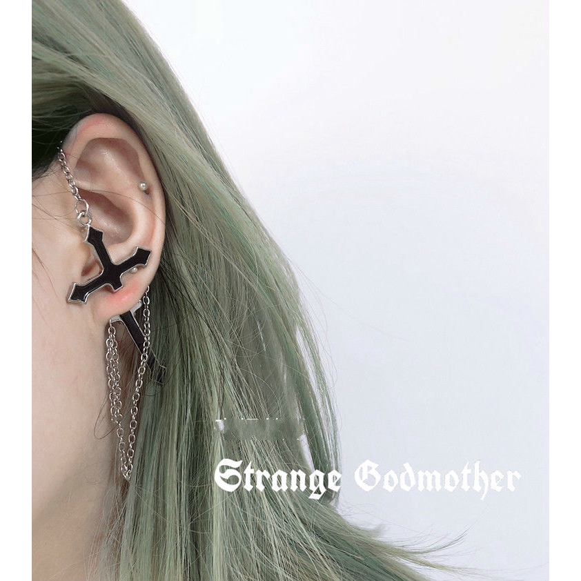 Khuyên tai mặt hình thánh giá phong cách hiphop cá tính độc đáo