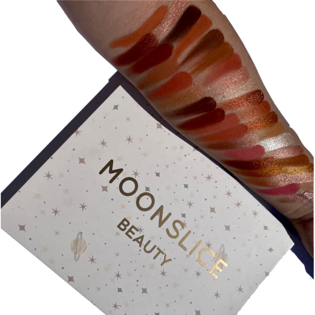 Bảng Mắt Moonslice Beauty Over The Moon 35 Ô TIện LợI Chuẩn Makeup Artist 200g