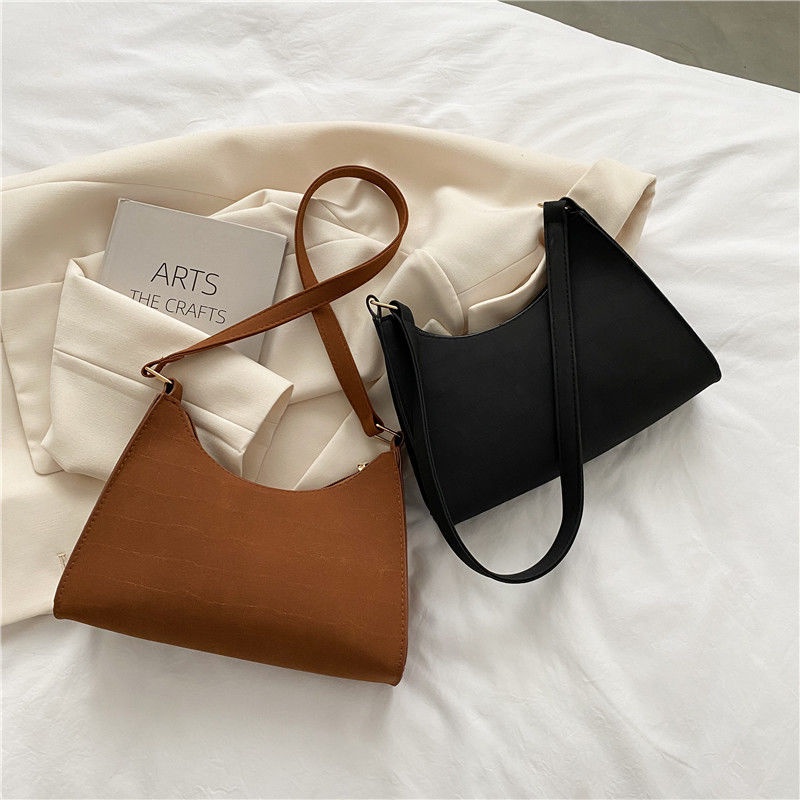 Túi đeo vai nhám phong cách retro thanh lịch dễ phối đồ thời trang xuân hè thiết kế mới 2022 cho nữ