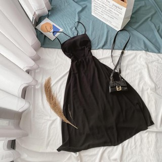 ĐẦM MAXI VOAN ĐEN 2 DÂY ĐAN CHÉO LƯNG