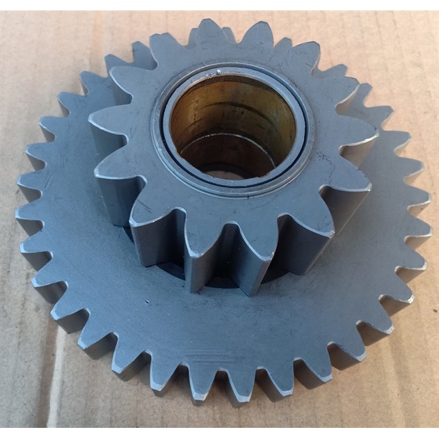Bánh răng trung gian hộp số máy gặt KUBOTA DC70 (14-35) - Sơ mi đồng Nhật