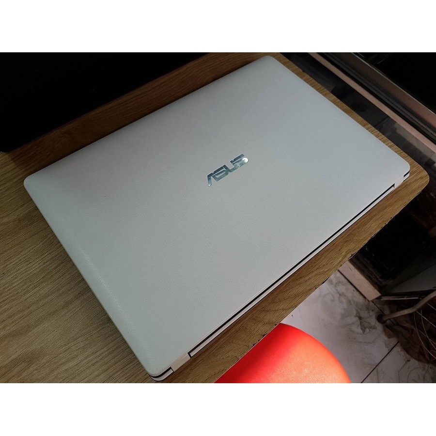 [Giá Hủy Diệt] Siêu Phẩm Thời Trang Asus X451CA Trắng Core i3/Ram 4/Ổ 500Gb/Tặng Balo