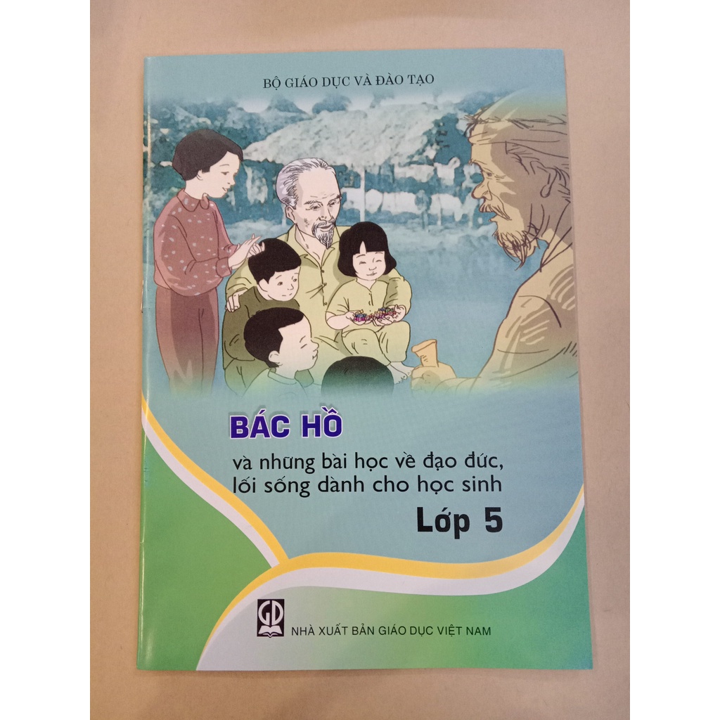 Sách Bác Hồ và những bài học về đạo đức, lối sống dành cho học sinh lớp 5