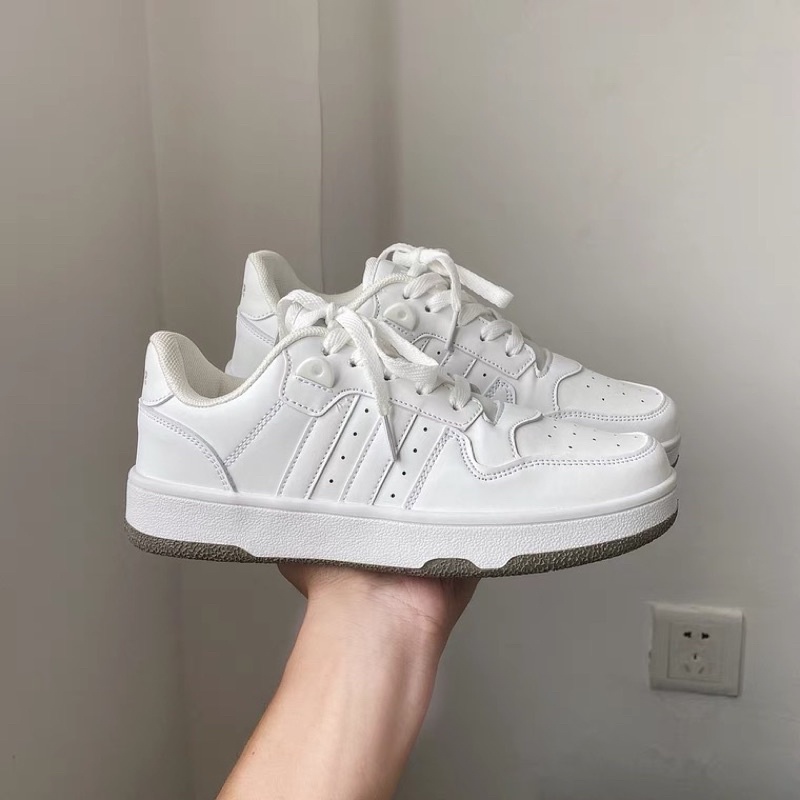 : Giày đế đen chính hãng nội địa Trung