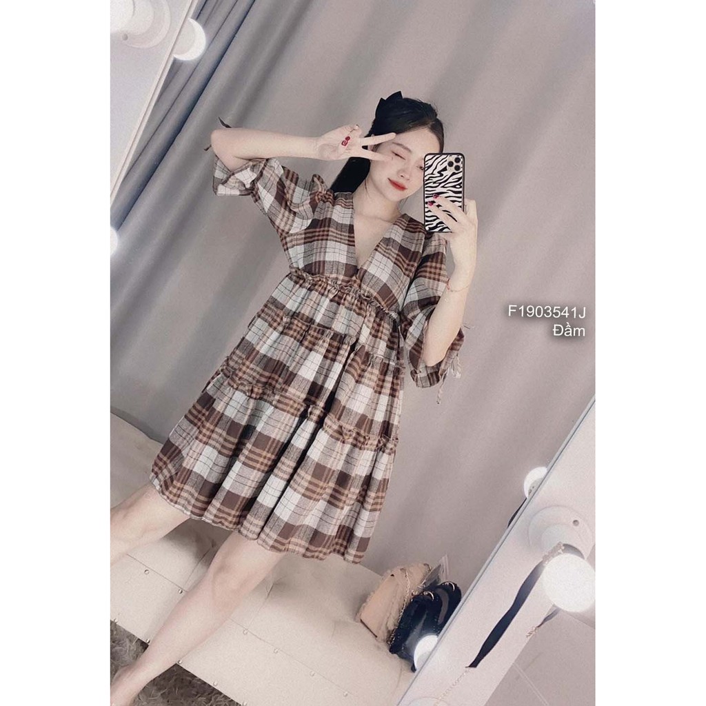 Đầm babydoll kẻ caro cổ tim tay lửng bo thắt nơ!