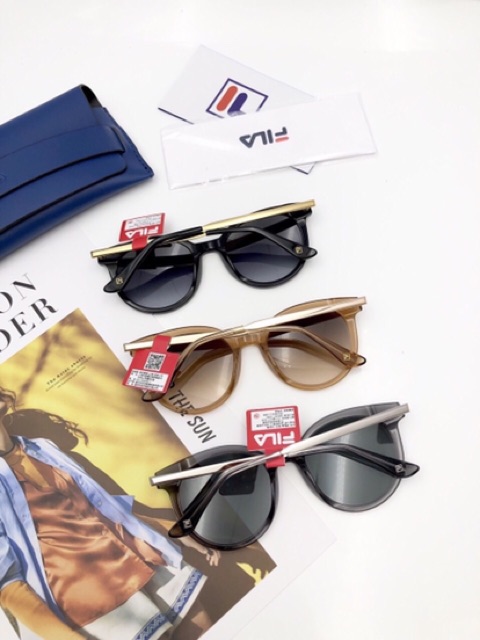 Xuất xịn - KÍNH UNISEX NGUYÊN HỘP BAO CHECK | BigBuy360 - bigbuy360.vn