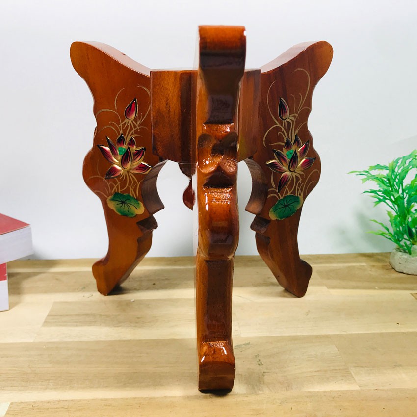 Chò gỗ ba chân đặt đĩa trái cây thờ cúng khắc nổi hoa sen cao 30cm
