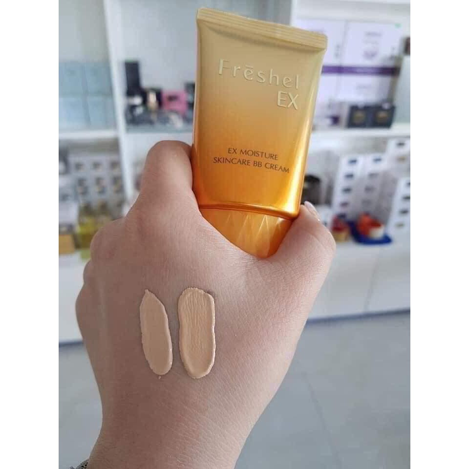 Kem trang điểm BB Cream chống lão hóa, chống nắng 5 trong 1 Kanebo Freshel EX Moisture Skincare BB Cream