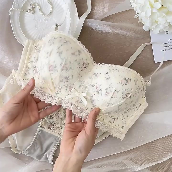 Set Áo Ngực & Quần Lót Nữ Phối Ren Quyến Rũ | BigBuy360 - bigbuy360.vn