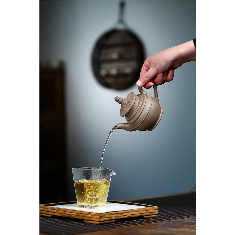 Ấm Tử Sa Nghi Hưng Tây Hồ Ánh Nguyệt 250 ml (Thanh Khôi Đoạn Nê)