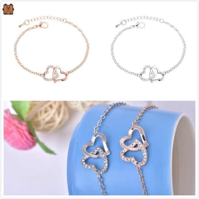 Vòng tay mặt trái tim đôi đính đá sang trọng