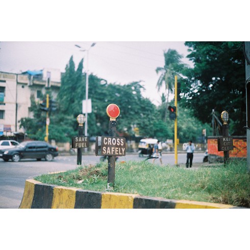 Kodak gold 200 36exp  date xa 06/2025