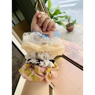 Cột tóc nhiều mẫu