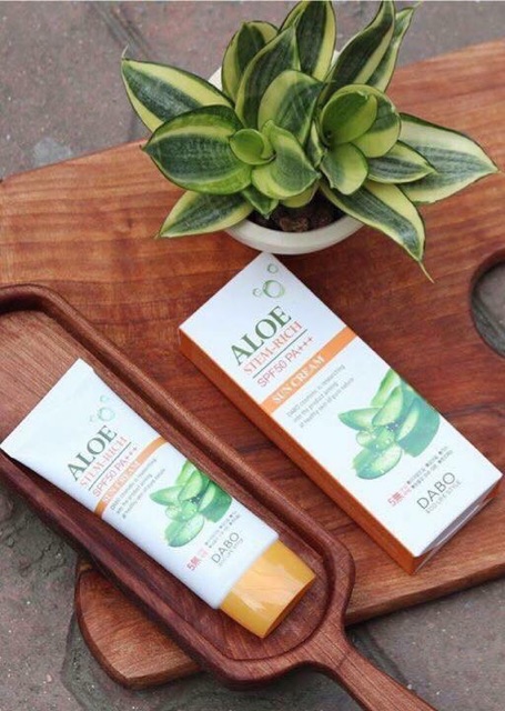 Kem chống nắng Aloe dabo