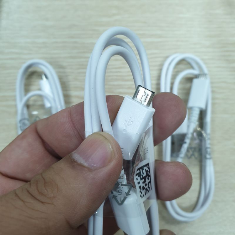 Cáp sạc nhanh chân micro, dài 1m ,bảo hành 12 tháng