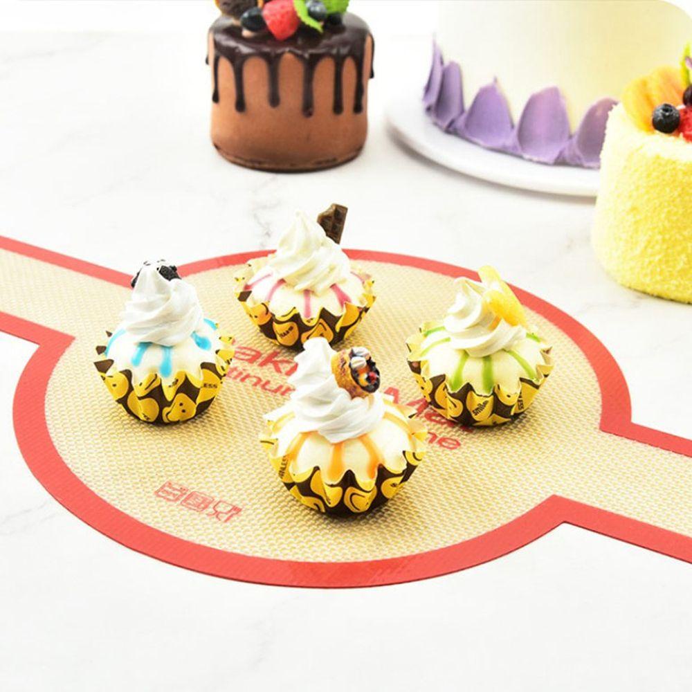Thảm Nướng Bánh AUGUSTINA Tay Cầm Dài Tiện Dụng