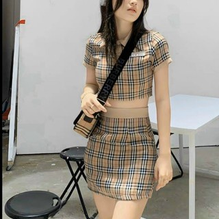 Set áo croptop chân váy hoạ tiết