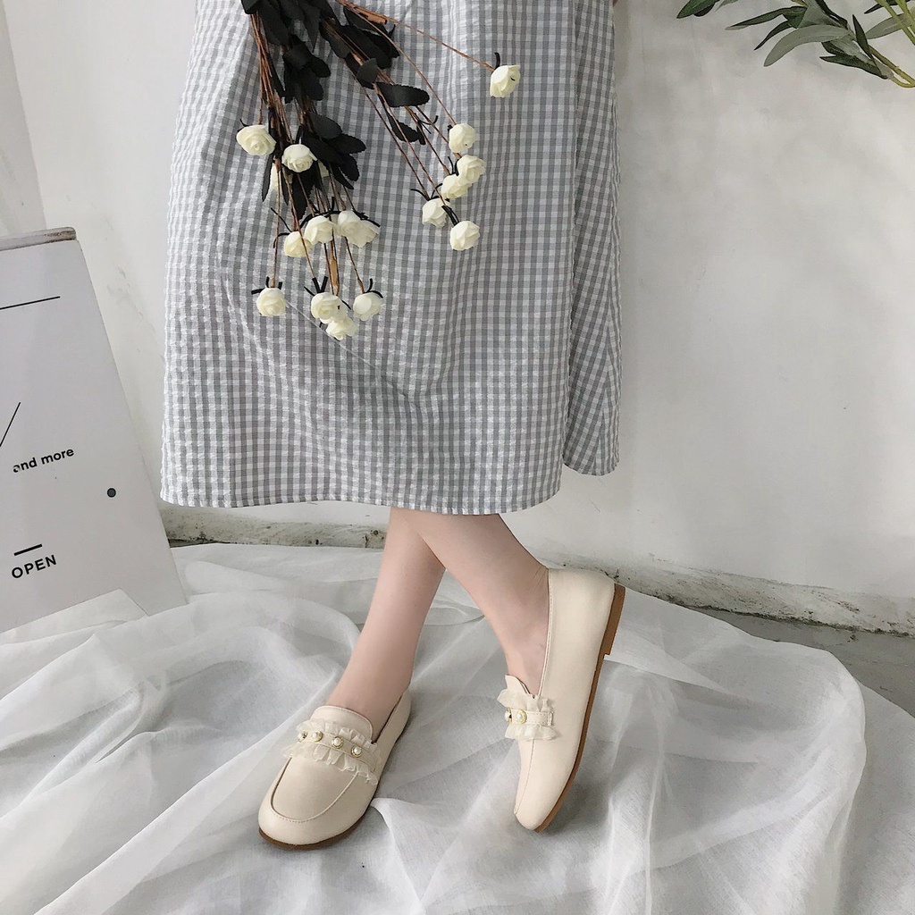 Giày búp bê phối ren gắn hạt ngọc