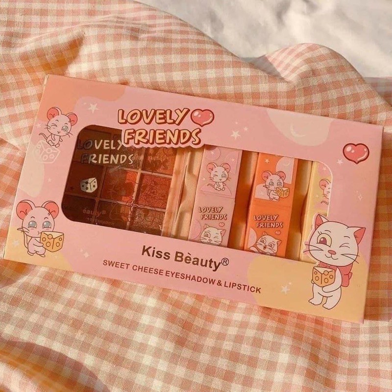 set trang điểm kiss thái lan