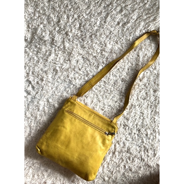 Túi đeo chéo hiệu ý