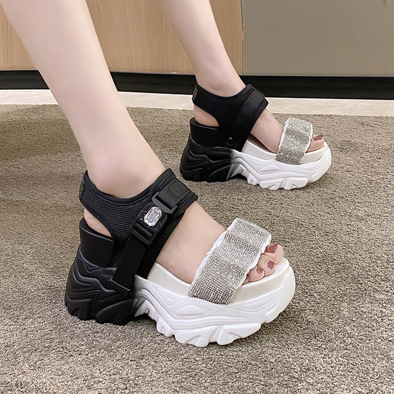 Giày Sandal Thể Thao Đế Dày Quai Dán Đính Đá Phong Cách Thời Trang Mới 2022