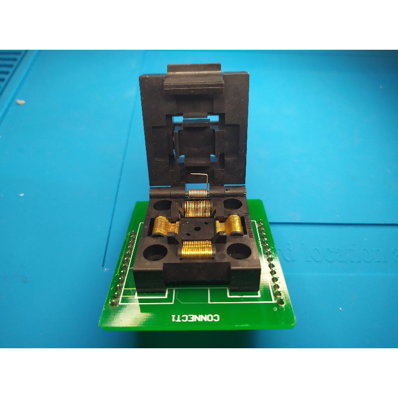 Đế nạp IC dán QFP64 - 0.5mm
