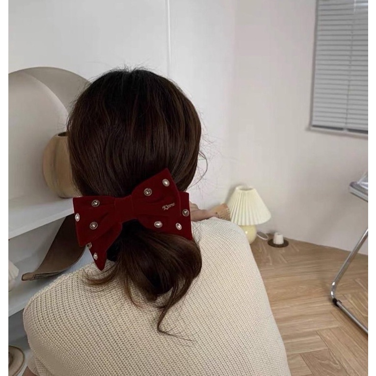 Kẹp tóc nơ nhung Love me