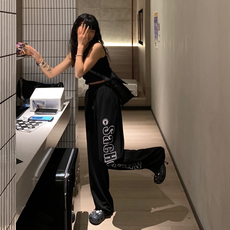 Quần thể thao cho nữ lưng cao ống rộng màu đen phong cách đường phố cổ điển