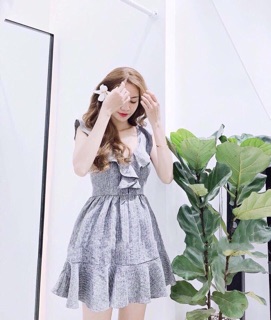 Đầm cánh tiên