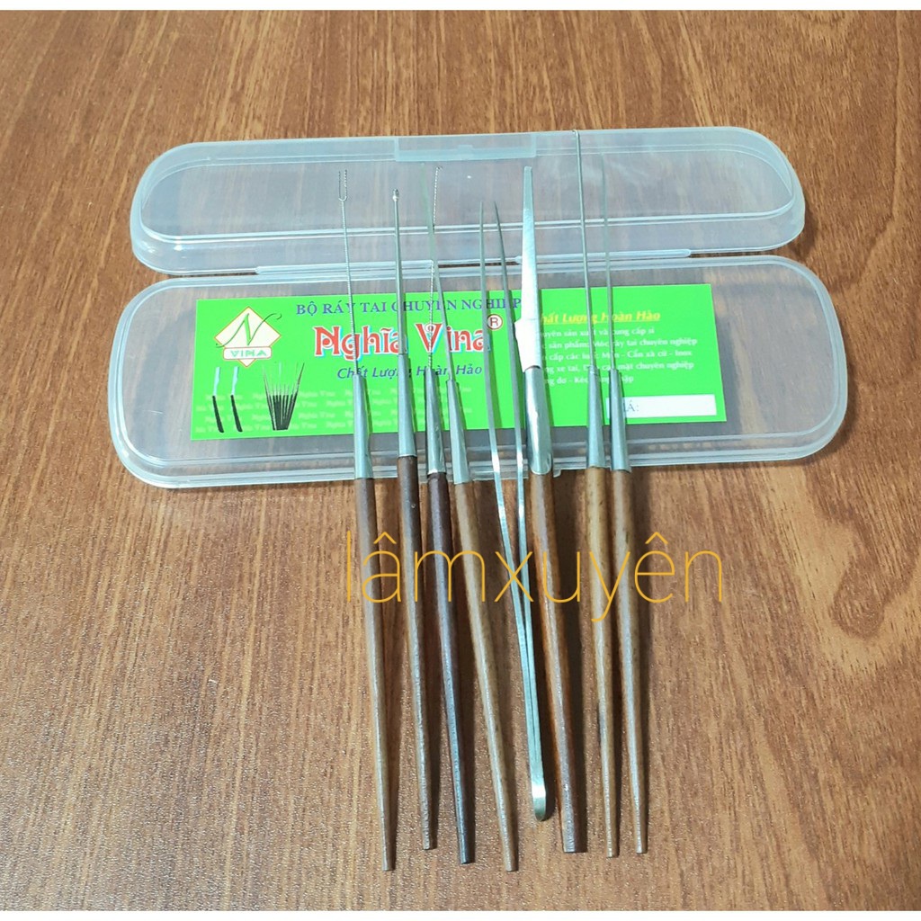 Bộ ráy tai  cao cấp NGHĨA VINA  thiết kế nhỏ gọn độc đáo ,chất liệu inox và gỗ an toàn,chuyên dụng cho salon