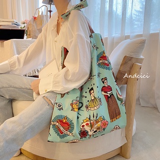 Túi tote họa tiết cực trendy Quảng Châu