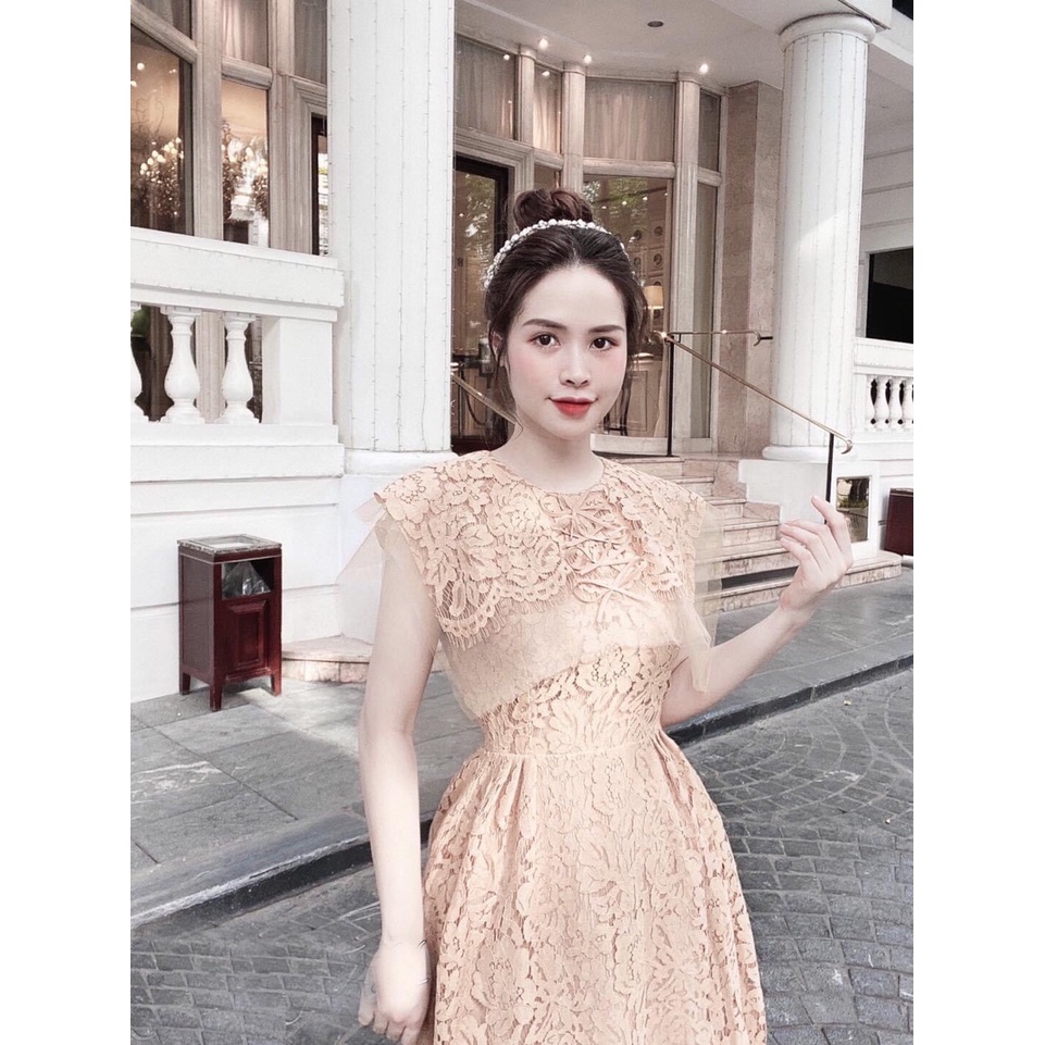Đầm ren cao cấp cổ phối lưới tùng xòe nude vàng nơ ngực NÀNG CLOSET