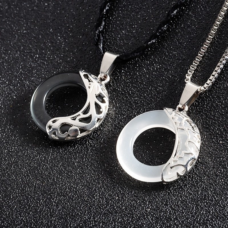 Vòng cổ Mặt Trái Tim Phong Cách Cổ Điển 210818