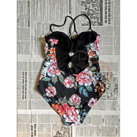 Bikini nữ đồ bơi đi biển liền thân 1 mảnh hở lưng buộc dây đan chéo quây ngực màu đen họa tiết bông hoa to sexy âu mỹ