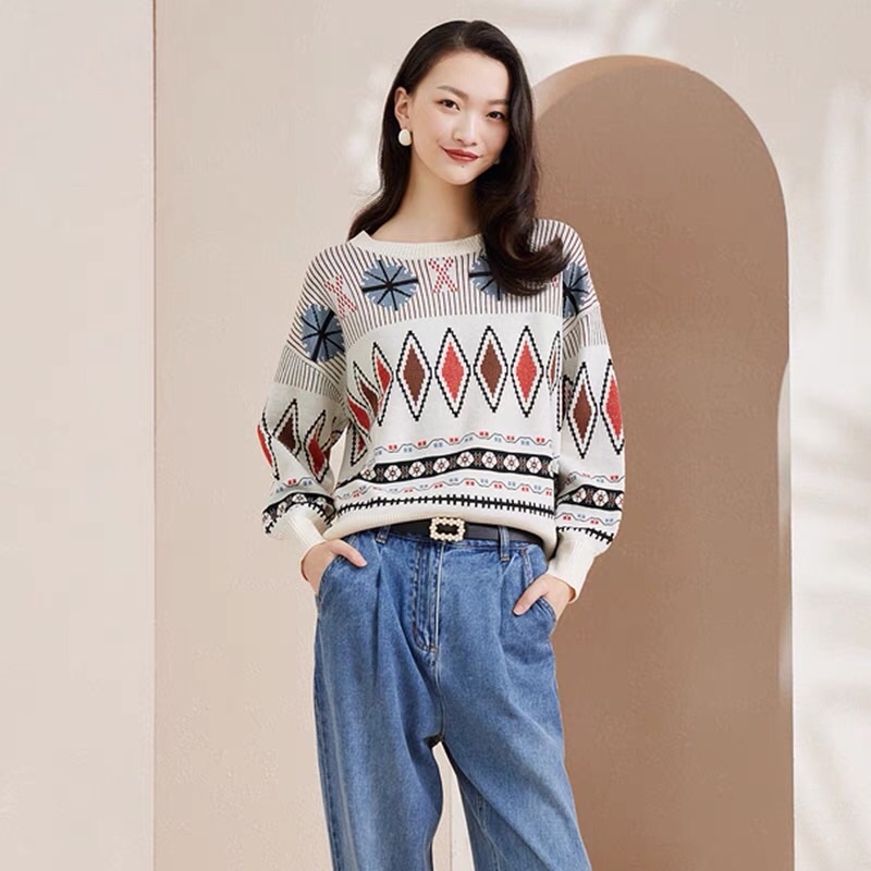 Áo len hoạ tiết