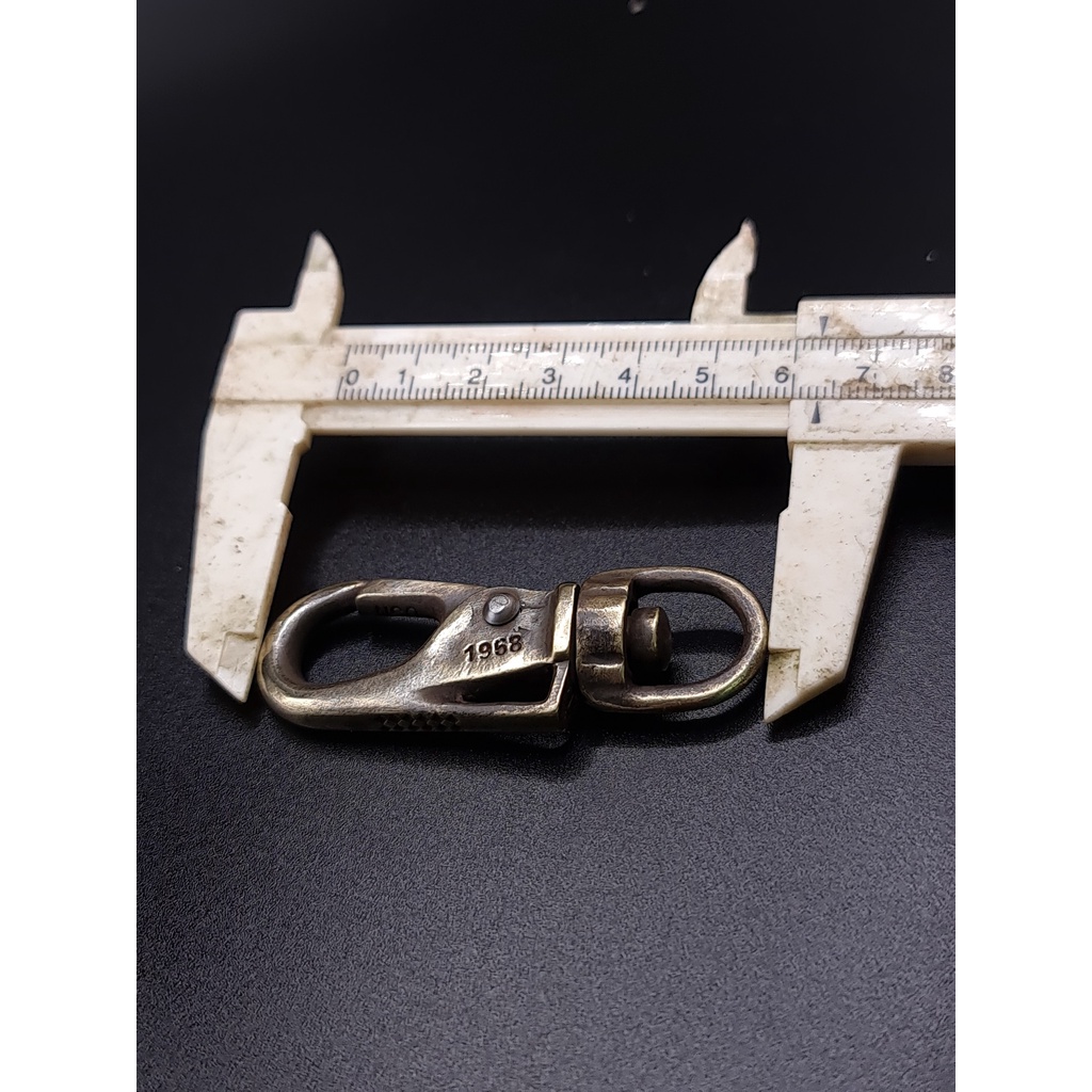 Móc đồng Mỹ 1968 chuẩn zin xưa