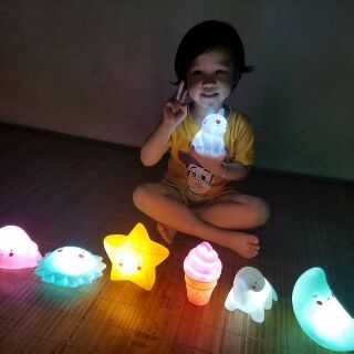11 hộp đèn ngủ cho bé