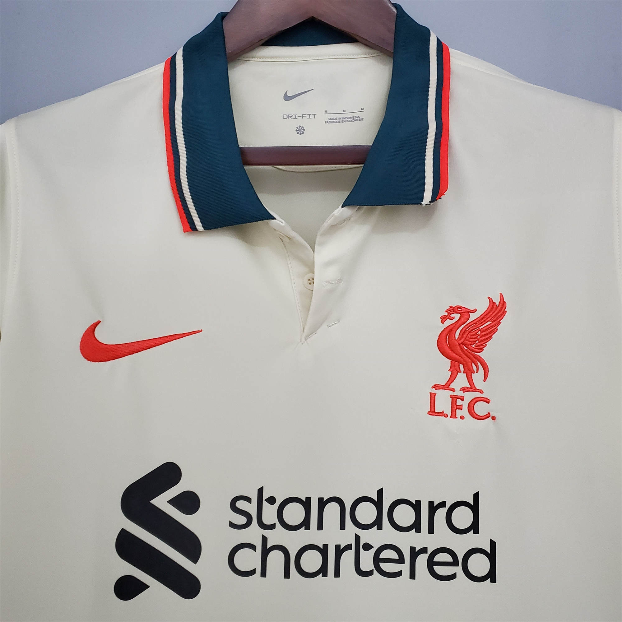 Áo Jersey Câu Lạc Bộ Liverpool Away 21-22 Độc Đáo