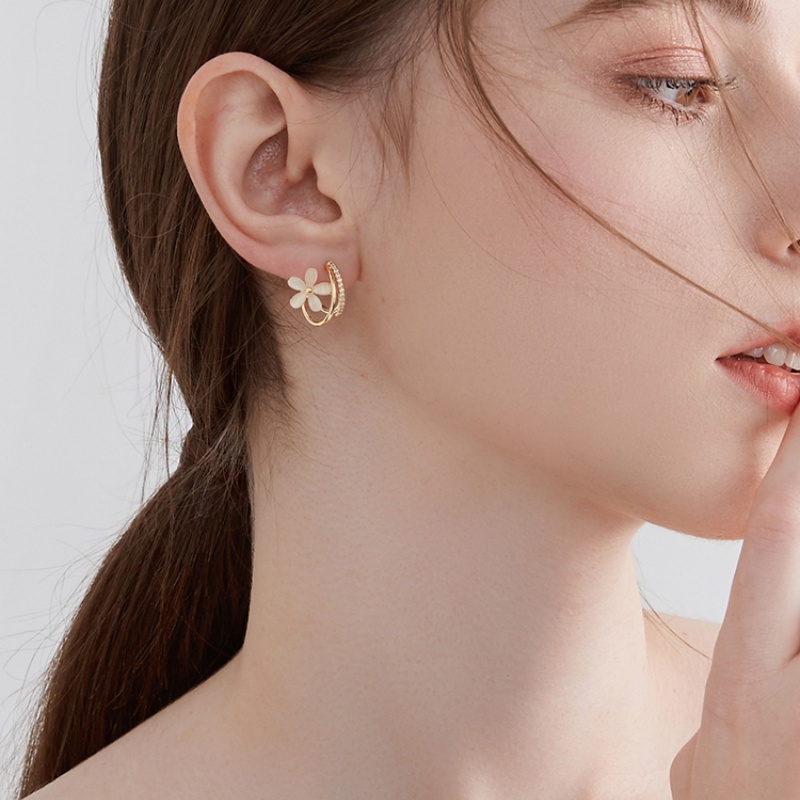 Bông Tai Thời Trang Hàn Quốc Mùa Hè Mới 2022 Dễ Phối Đồ Cho Nữ