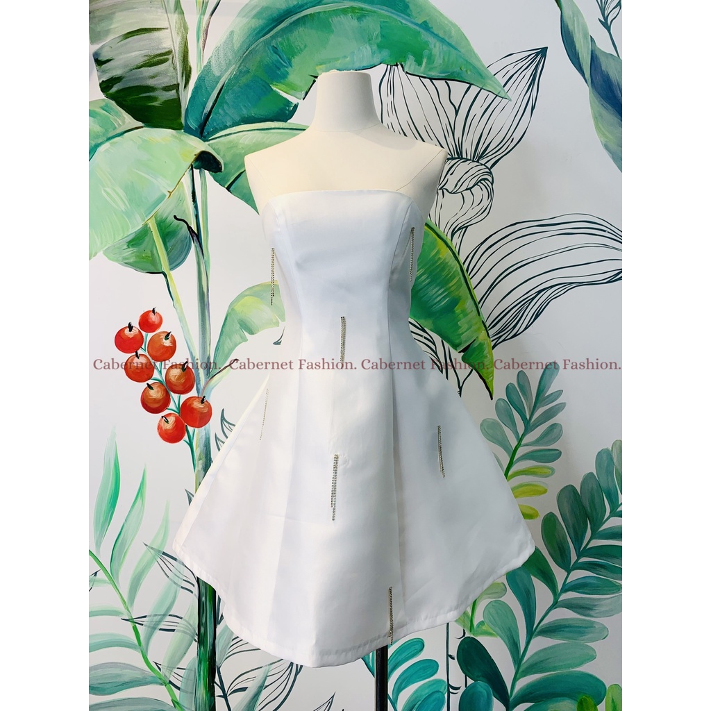 Đầm Starring Dress - đính đá sang trọng