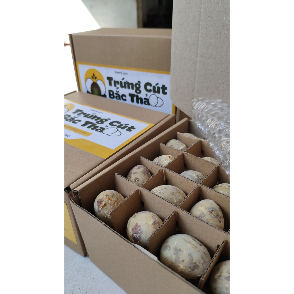 Trứng cút bắc thảo sạch vỏ trấu TonyFarm hộp 50 trứng hộp vuông độc quyền | BigBuy360 - bigbuy360.vn