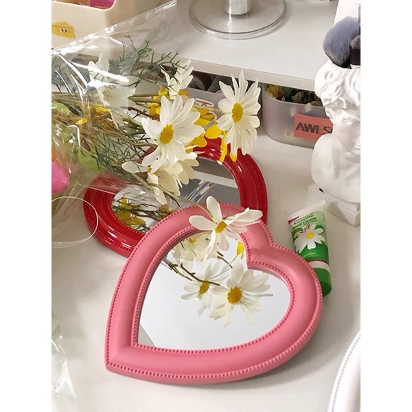 Gương trái tim để bàn treo tường