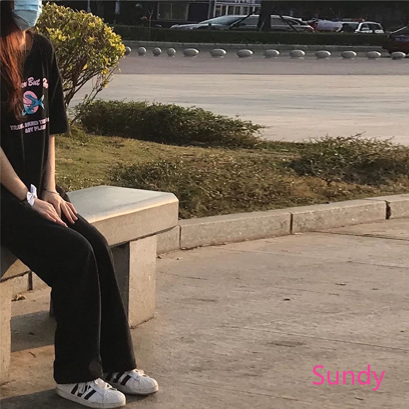 Quần Jean Nữ Ống Rộng Lưng Cao Phong Cách Hàn Quốc