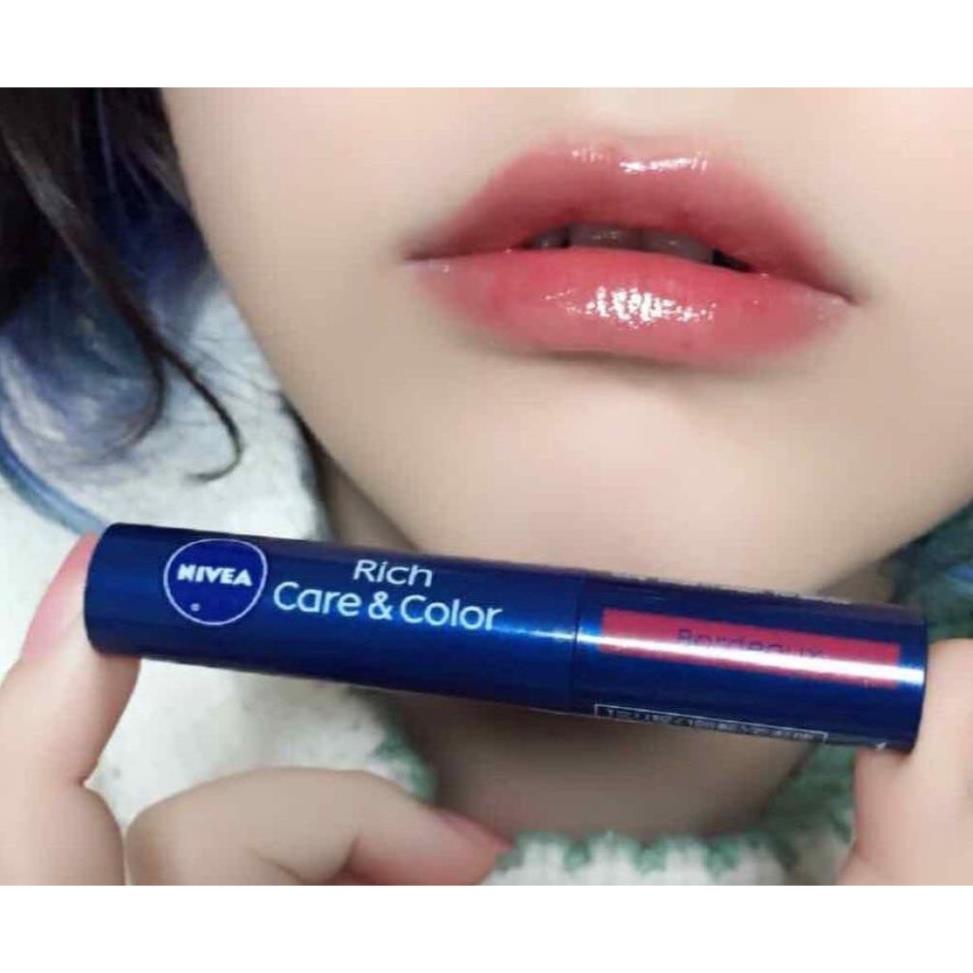 (Chuẩn Nhật) Son dưỡng môi có màu đỏ Nivea Chống nắng UV Nhật Bản