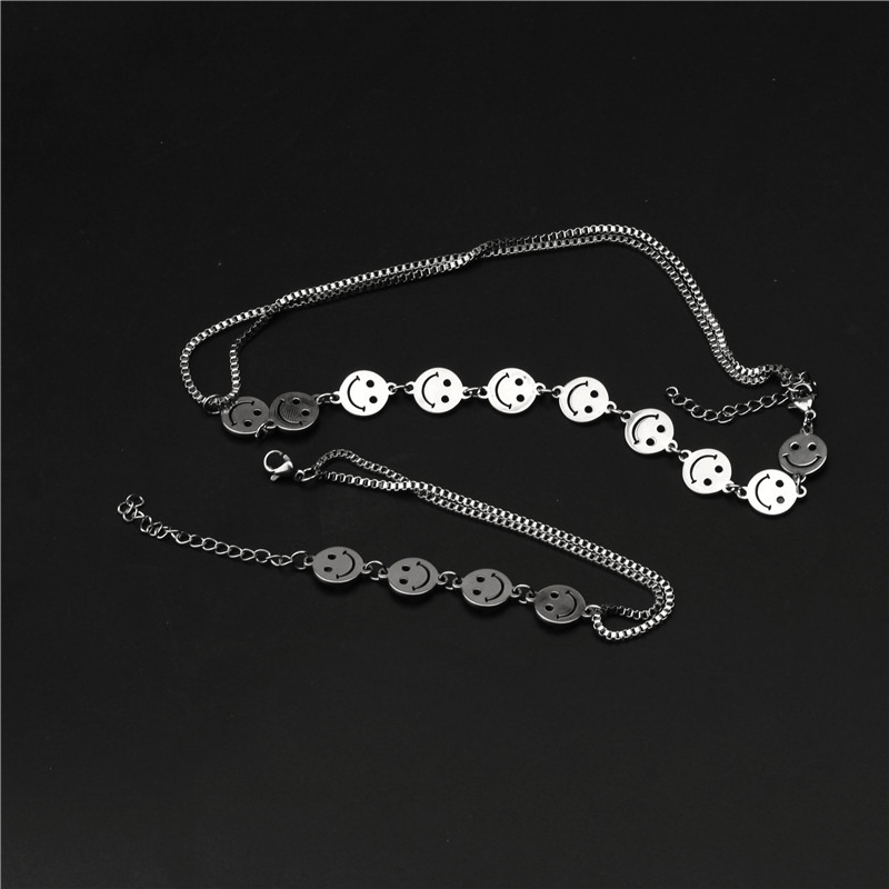 Vòng cổ/ Lắc tay charm mặt cười thời trang cho nam và nữ