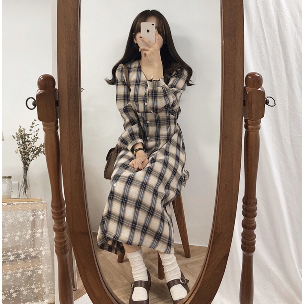 Váy dài vintage caro cổ tim form suông phối khuy phong cách ulzzang Hàn Quốc V12 - Peyy Clothing | BigBuy360 - bigbuy360.vn