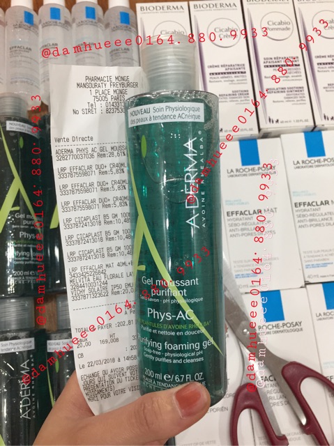 Sữa rửa mặt ADERMA phys-AC cho da mụn