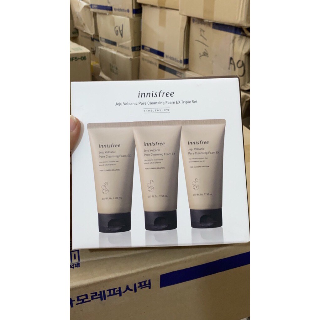 [Mẫu Mới] Sữa Rửa Mặt Làm Sạch Sâu Innisfree Jeju Volcanic Pore Cleansing Foam EX 150ml | BigBuy360 - bigbuy360.vn