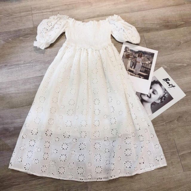 Đầm xô trắng bẹt vai